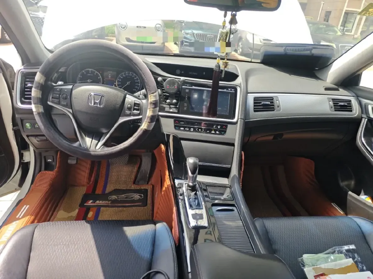 2015 Honda Spirior 2.4L 208HP L4 8DCT,autocango,china used car exporter,china ev exporter,chinese used car exporter,chinese used ev exporter