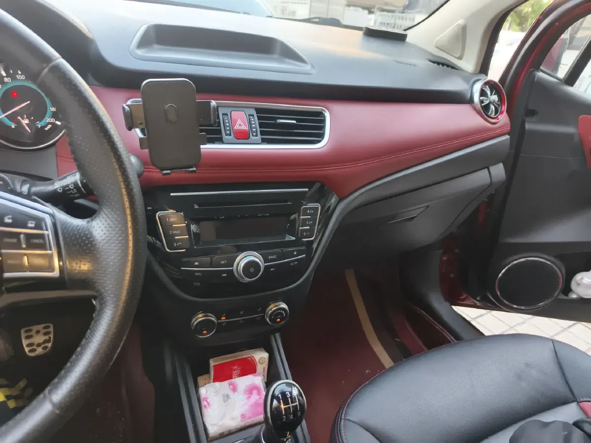 2015 Haval H1 1.5L 106HP L4 5MT,autocango,china used car exporter,china ev exporter,chinese used car exporter,chinese used ev exporter