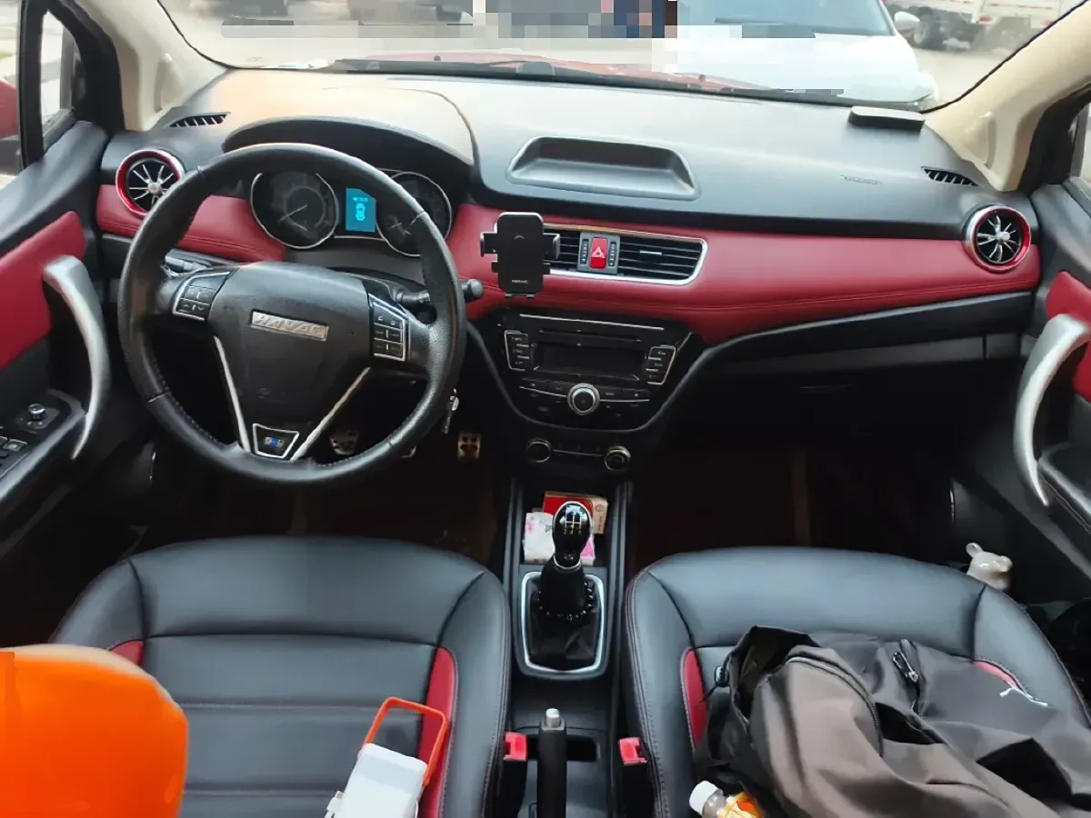 2015 Haval H1 1.5L 106HP L4 5MT,autocango,china used car exporter,china ev exporter,chinese used car exporter,chinese used ev exporter