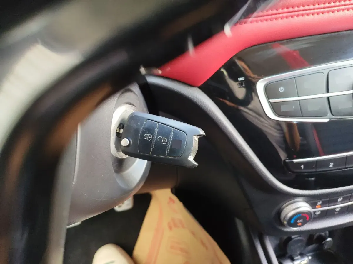 2015 Haval H1 1.5L 106HP L4 5MT,autocango,china used car exporter,china ev exporter,chinese used car exporter,chinese used ev exporter