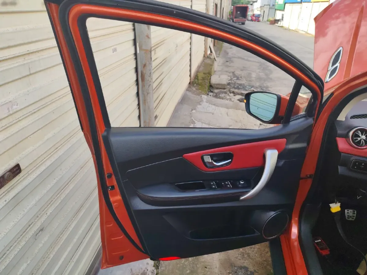 2015 Haval H1 1.5L 106HP L4 5MT,autocango,china used car exporter,china ev exporter,chinese used car exporter,chinese used ev exporter