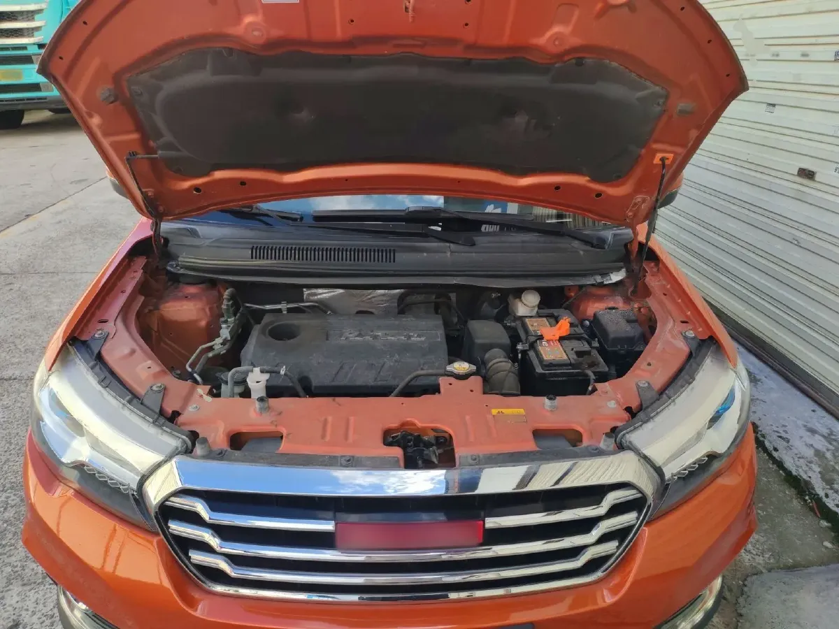 2015 Haval H1 1.5L 106HP L4 5MT,autocango,china used car exporter,china ev exporter,chinese used car exporter,chinese used ev exporter