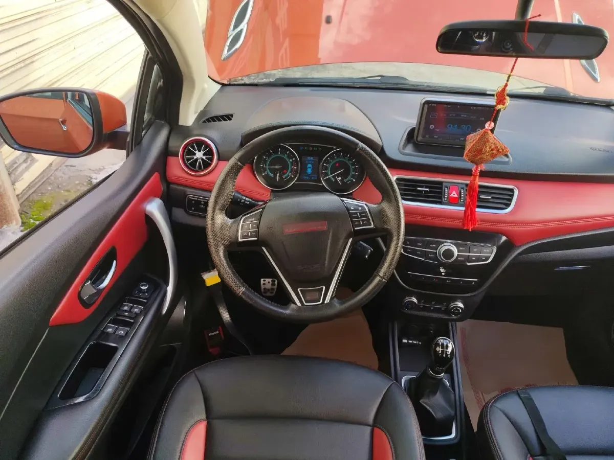 2015 Haval H1 1.5L 106HP L4 5MT,autocango,china used car exporter,china ev exporter,chinese used car exporter,chinese used ev exporter