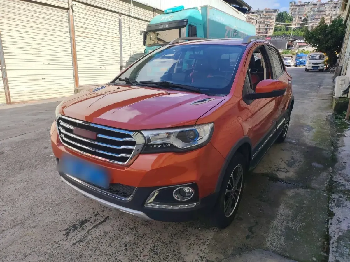 2015 Haval H1 1.5L 106HP L4 5MT,autocango,china used car exporter,china ev exporter,chinese used car exporter,chinese used ev exporter