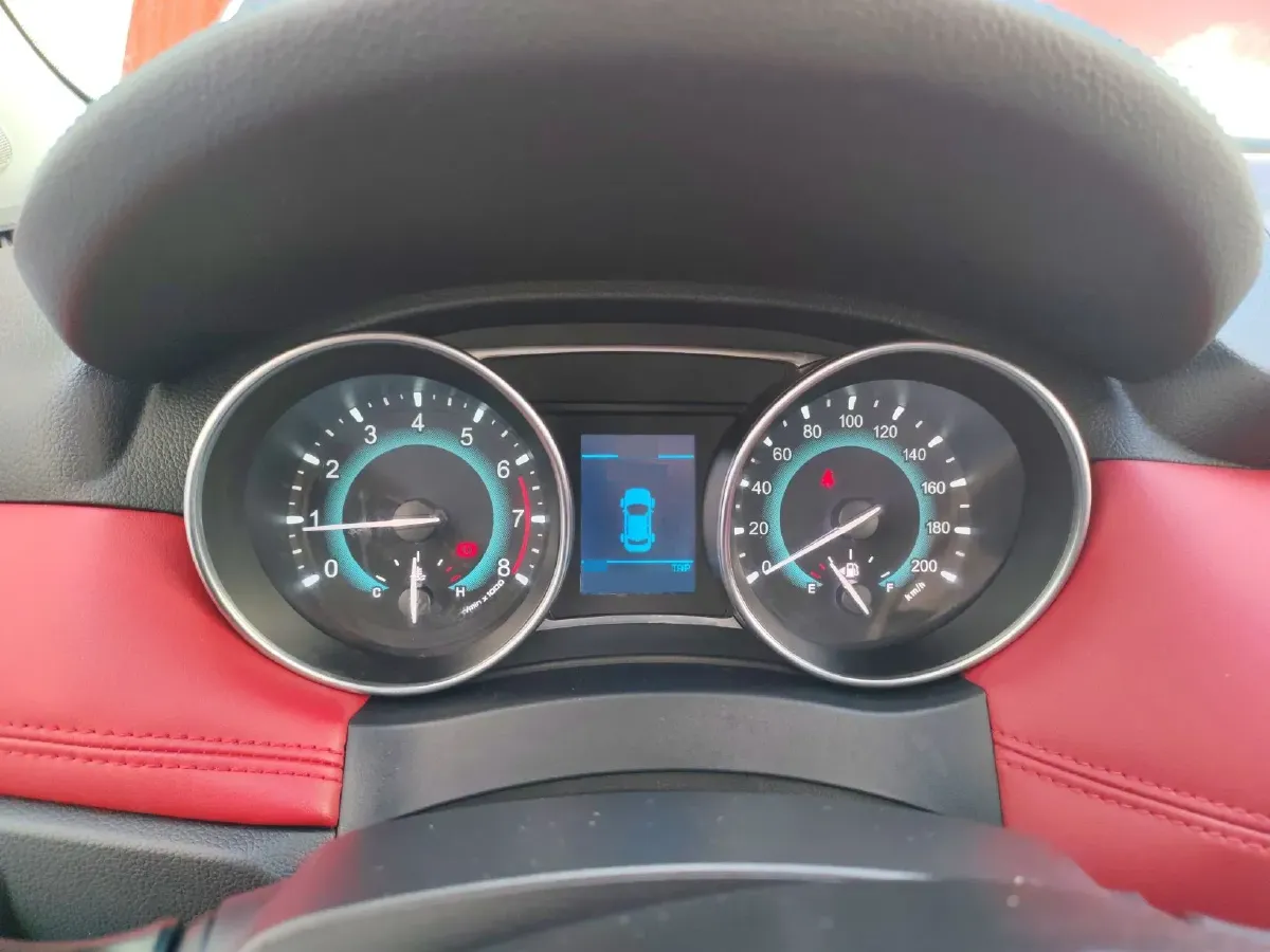 2015 Haval H1 1.5L 106HP L4 5MT,autocango,china used car exporter,china ev exporter,chinese used car exporter,chinese used ev exporter