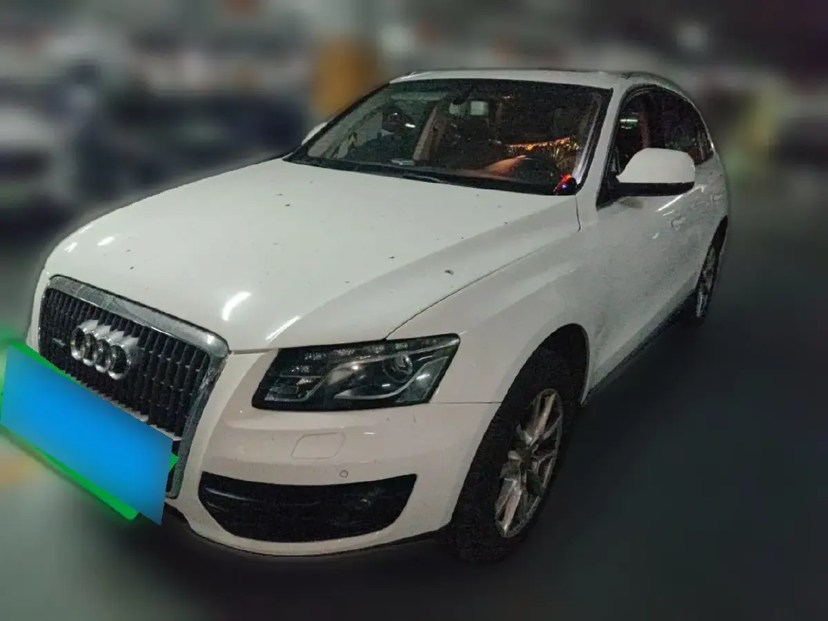 2012 Audi Q5 2.0T 211HP L4 8AT