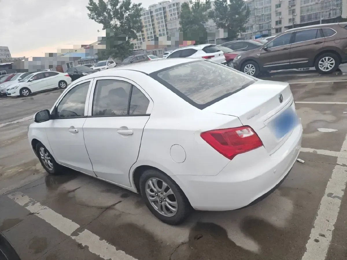2012 ChangAn Alsvin V3 1.3L 94HP L4 5MT,autocango,china used car exporter,china ev exporter,chinese used car exporter,chinese used ev exporter
