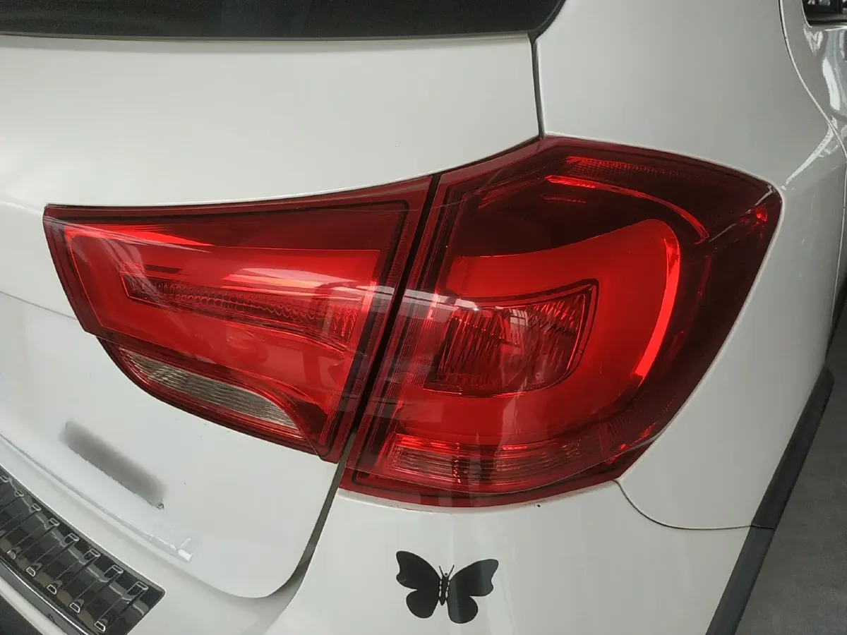 2015 Haval H1 1.5L 106HP L4 5MT,autocango,china used car exporter,china ev exporter,chinese used car exporter,chinese used ev exporter