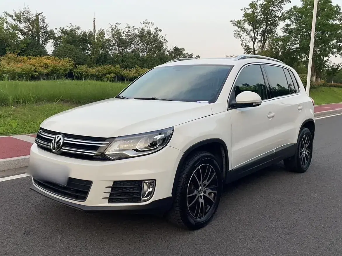 2015 Volkswagen Tiguan 1.8T 160HP L4 6AT