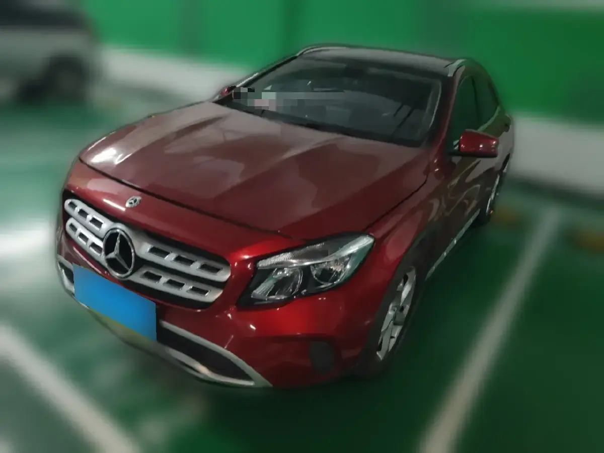 2017 Mercedes-Benz GLA Class 1.6T 156HP L4 7DCT