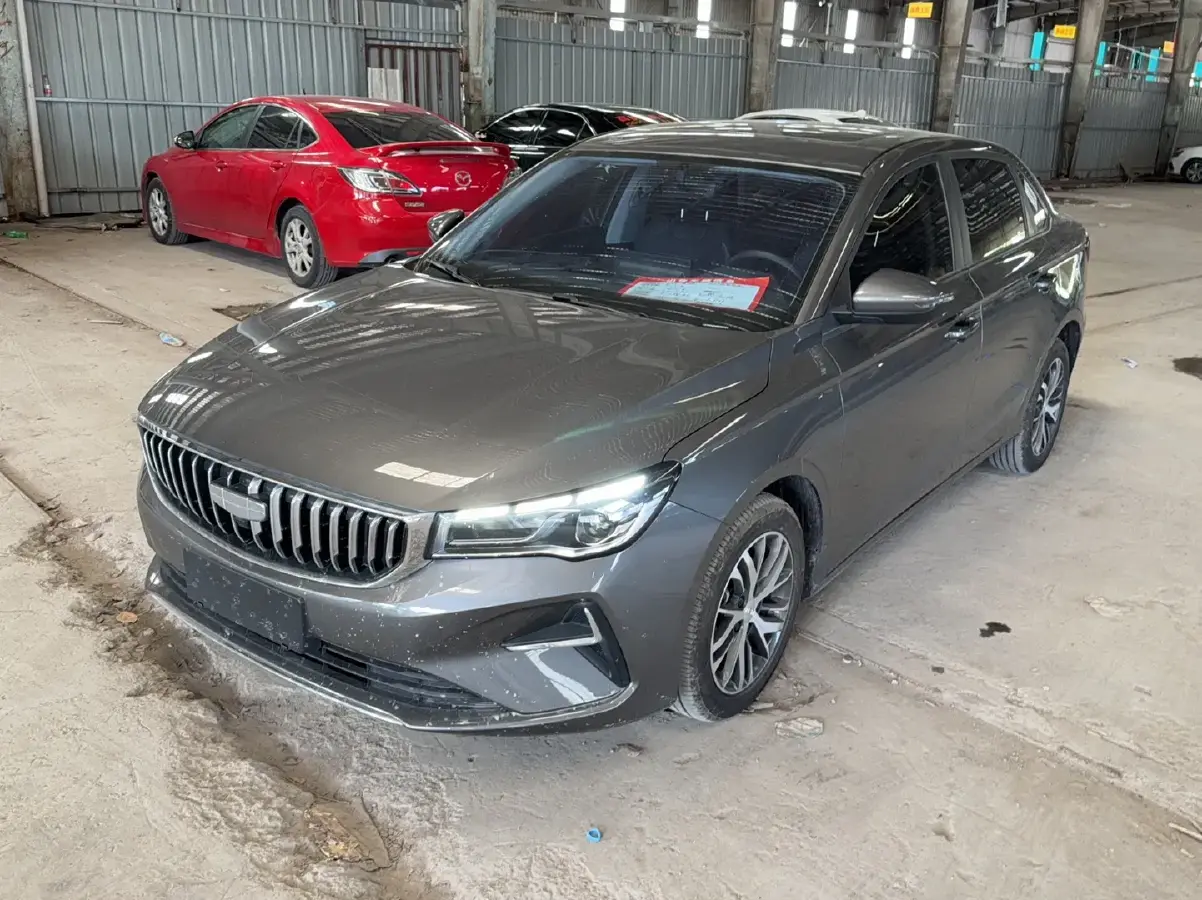 2025 Geely Emgrand 1.5L 127HP L4 5MT