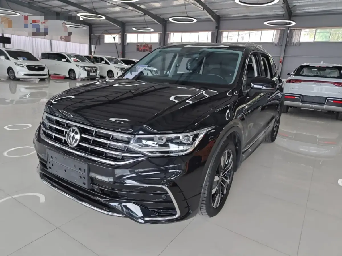 2022 Volkswagen Tiguan L 2.0T 186HP L4 7DCT