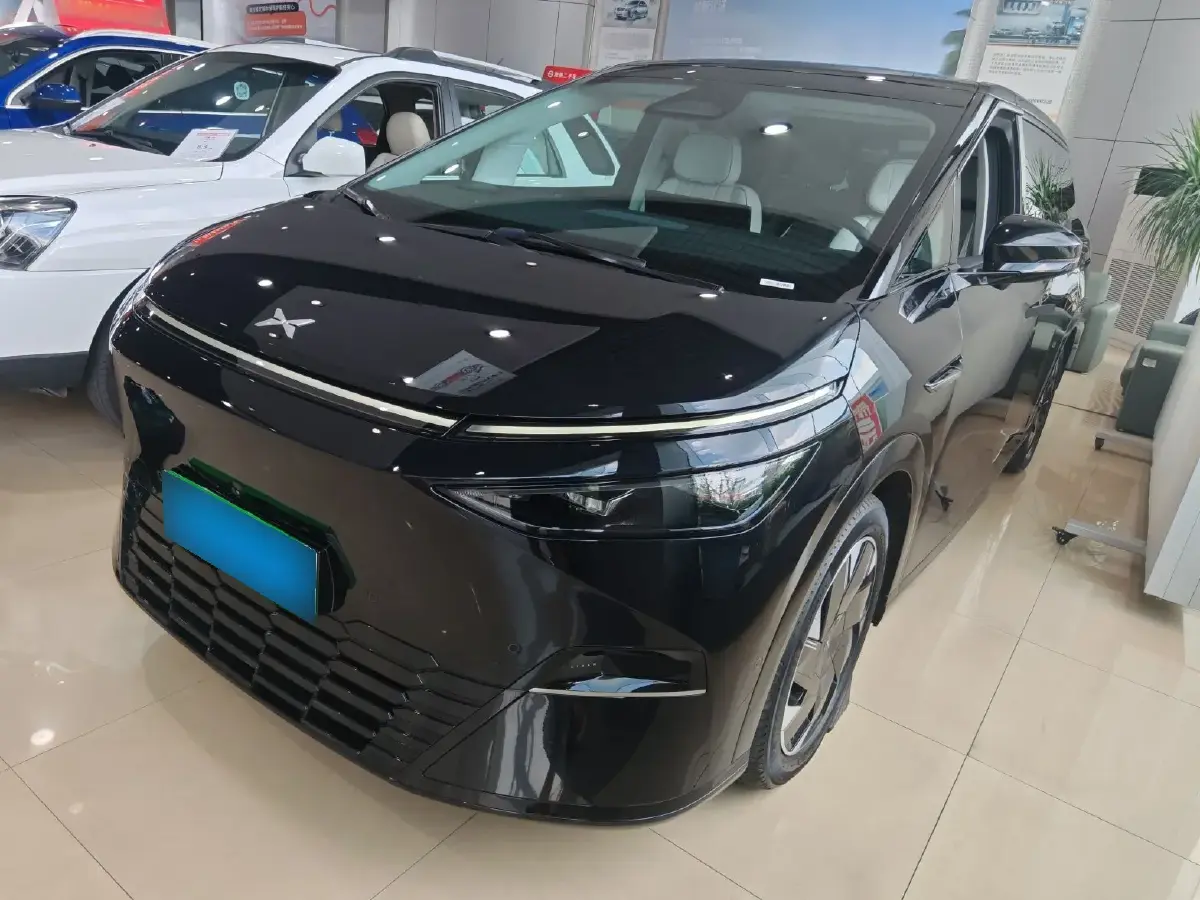 2024 Xpeng X9 BEV 101.5KWH
