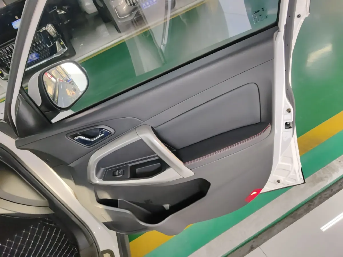 2017 Chery Tiggo 5 1.5T 152HP L4 5MT,autocango,china used car exporter,china ev exporter,chinese used car exporter,chinese used ev exporter