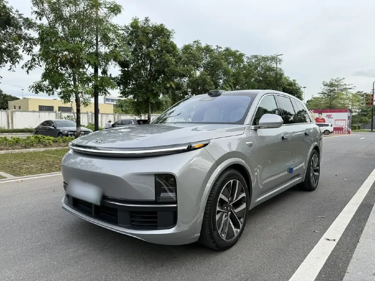 2024 Li L8 Range Extended 154HP REEV 52.3KWH