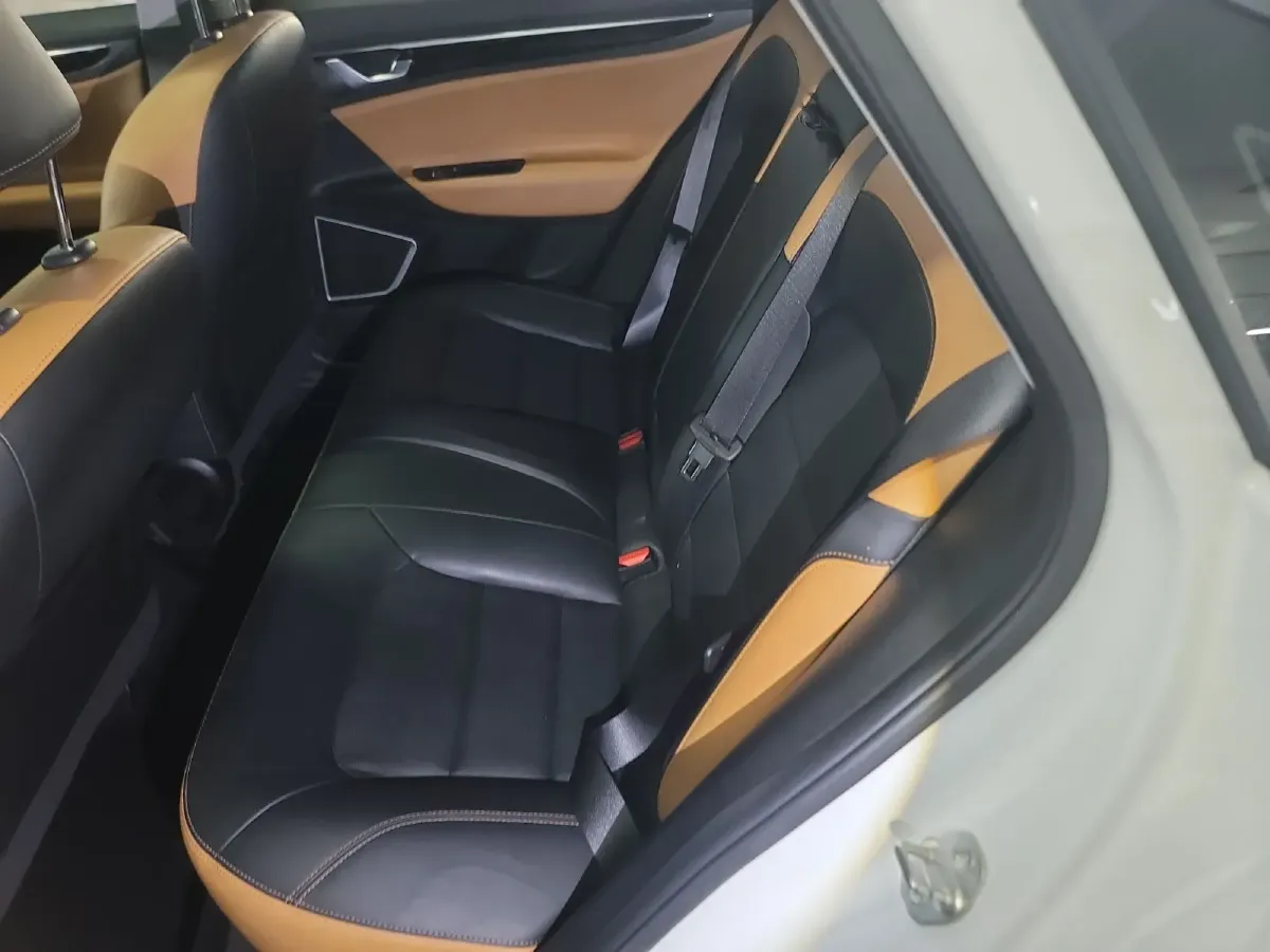 2020 Geely Emgrand GL 1.4T 141HP L4 CVT,autocango,china used car exporter,china ev exporter,chinese used car exporter,chinese used ev exporter