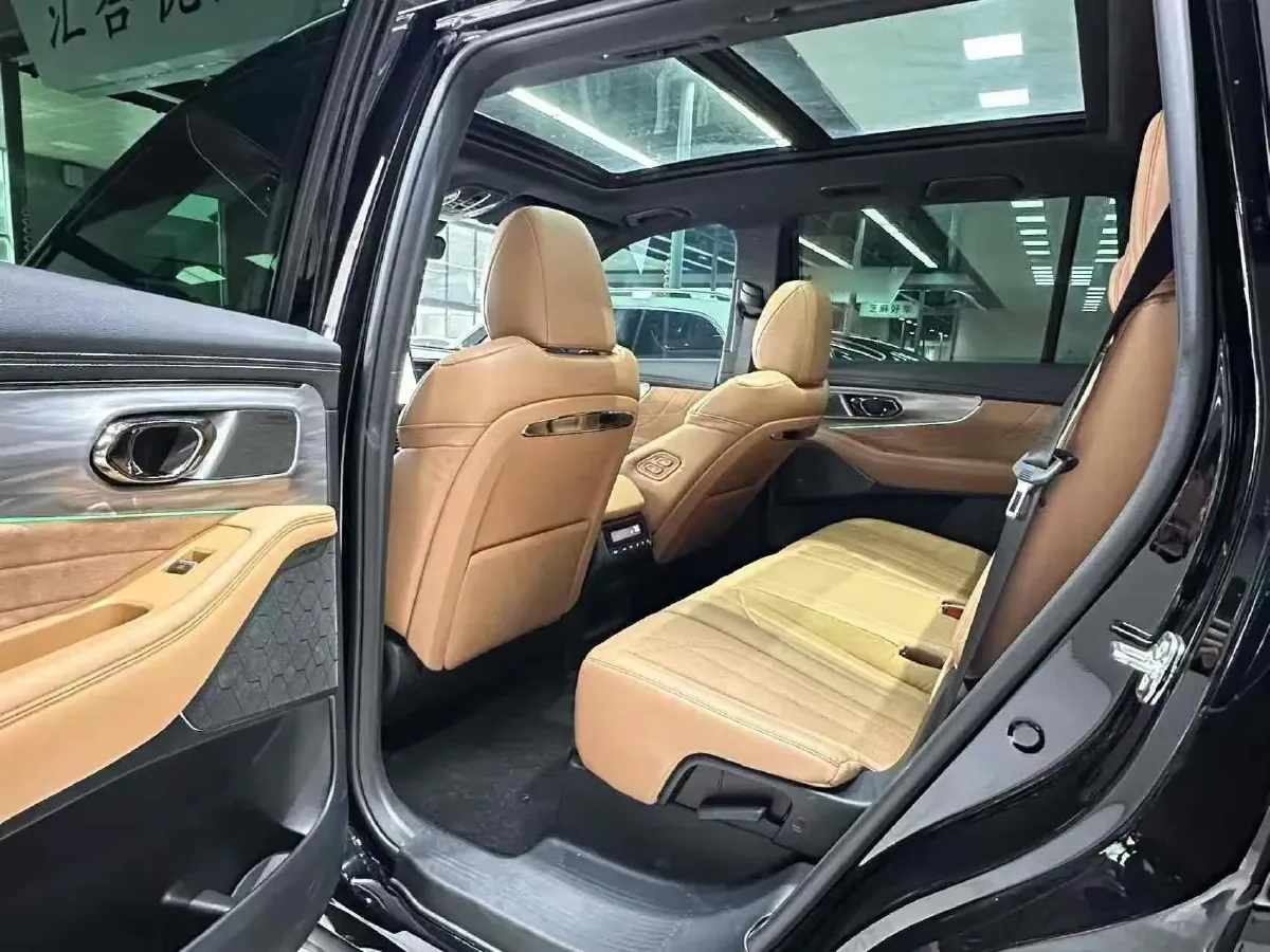 2024 GAC Trumpchi ES9 2.0T 190HP L4 2DHT PHEV 25.57KWH,autocango,china used car exporter,china ev exporter,chinese used car exporter,chinese used ev exporter