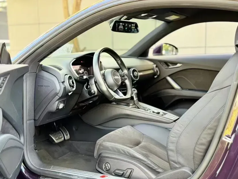 2015 Audi TT 2.0T 230HP L4 6DCT,autocango,china used car exporter,china ev exporter,chinese used car exporter,chinese used ev exporter