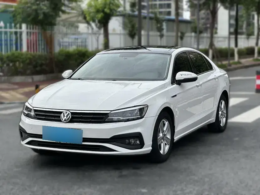 2019 Volkswagen Lamando 1.4T 131HP L4 7DCT