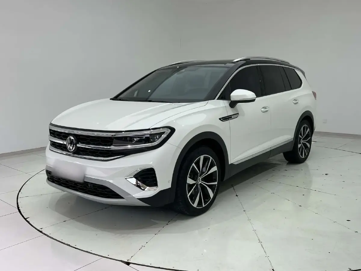 2022 Volkswagen Talagon 2.5T 299HP V6 7DCT