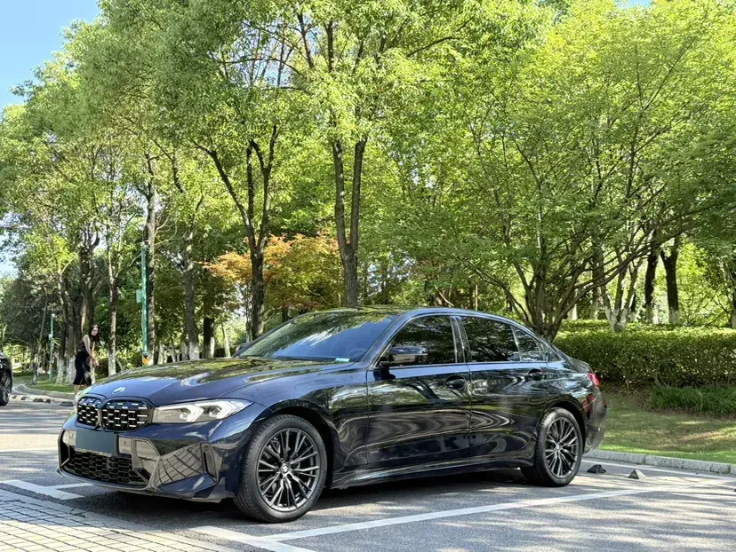 2023 BMW 3 Series 2.0T 184HP L4 8AT