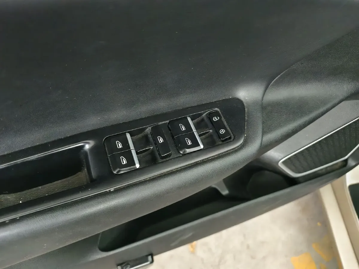 2018 Geely Emgrand GL 1.4T 133HP L4 6DCT,autocango,china used car exporter,china ev exporter,chinese used car exporter,chinese used ev exporter