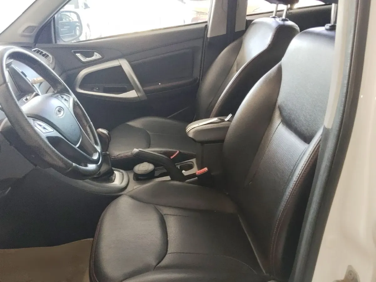 2015 Chery Tiggo 5 1.5T 152HP L4 5MT,autocango,china used car exporter,china ev exporter,chinese used car exporter,chinese used ev exporter