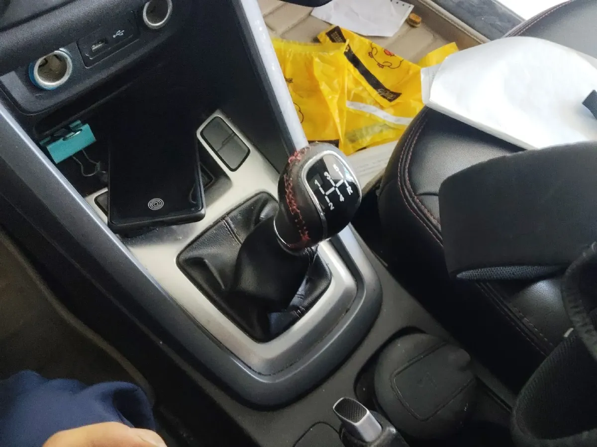 2015 Chery Tiggo 5 1.5T 152HP L4 5MT,autocango,china used car exporter,china ev exporter,chinese used car exporter,chinese used ev exporter