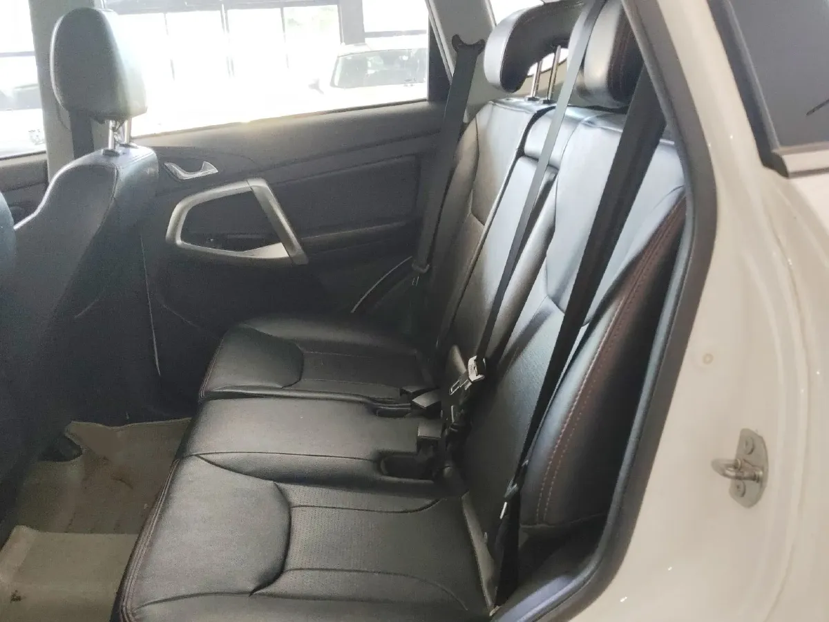 2015 Chery Tiggo 5 1.5T 152HP L4 5MT,autocango,china used car exporter,china ev exporter,chinese used car exporter,chinese used ev exporter