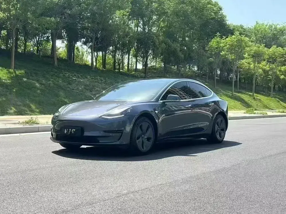 2019 Tesla Model 3 BEV 52KWH