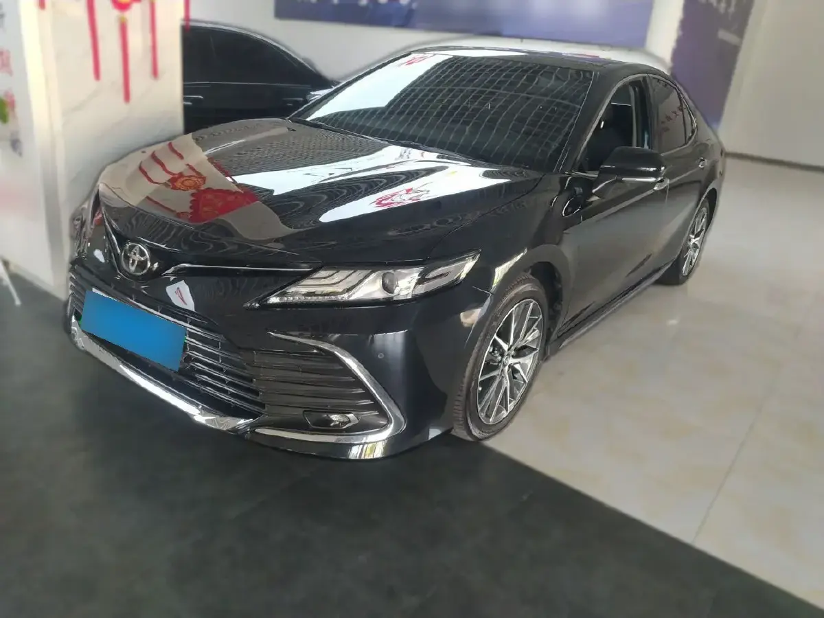 2023 Toyota Camry 2.5L 207HP L4 8AT