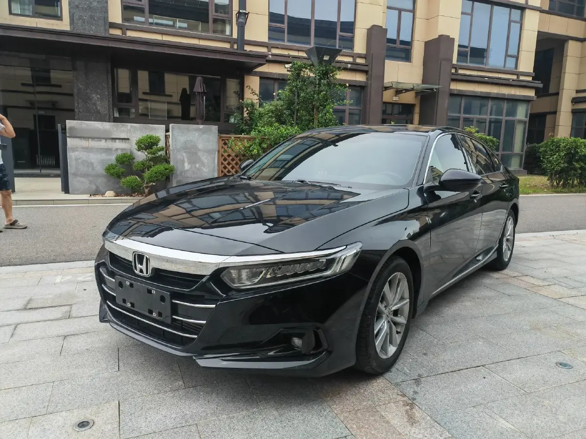 2022 Honda Accord 1.5T 194HP L4 CVT