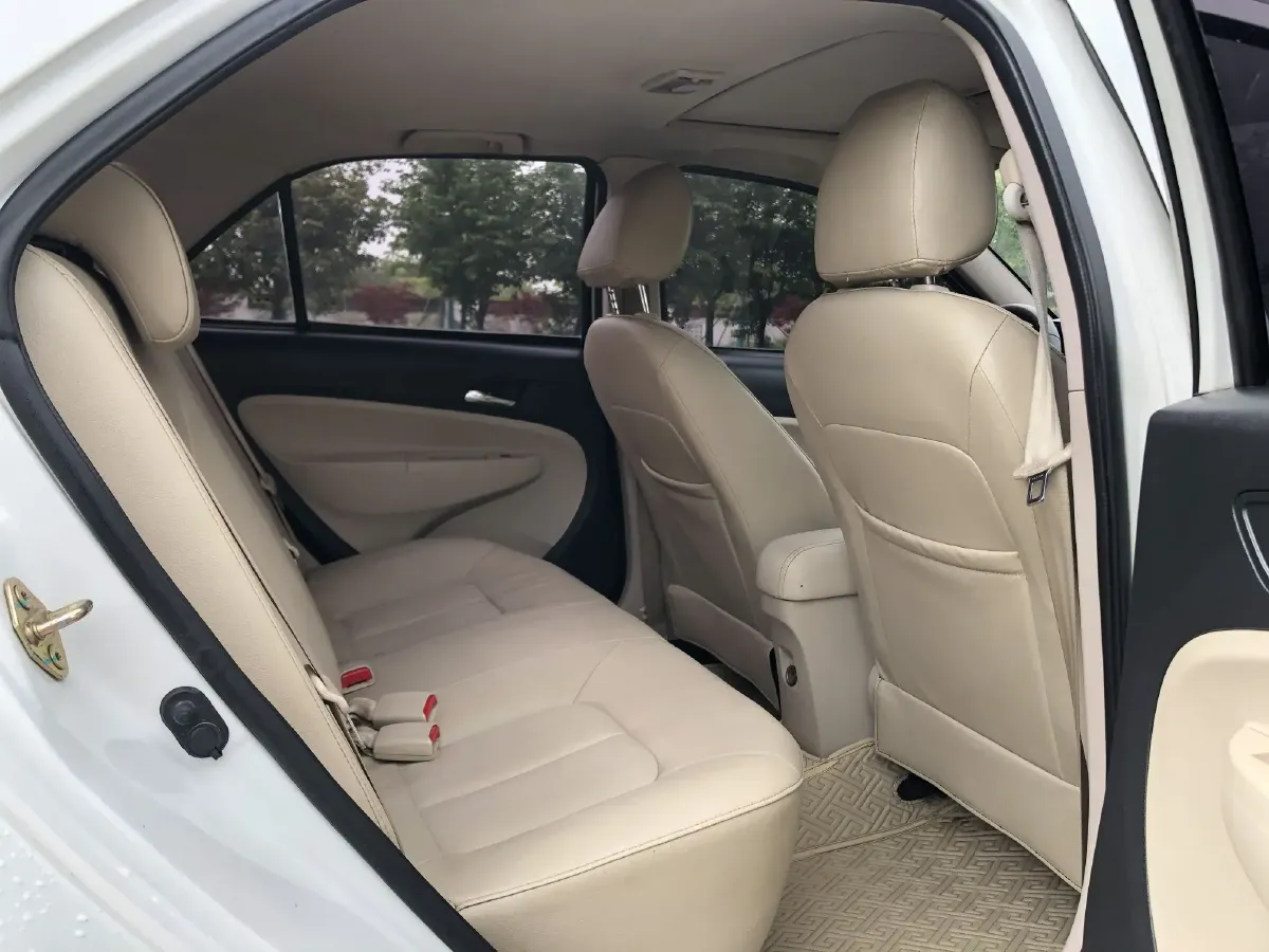 2012 Geely KingKong Fortune 1.5L 102HP L4 5MT,autocango,china used car exporter,china ev exporter,chinese used car exporter,chinese used ev exporter