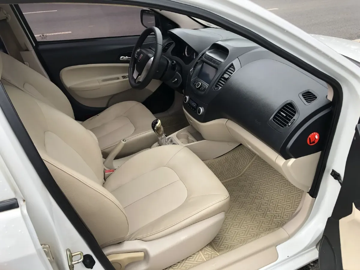 2012 Geely KingKong Fortune 1.5L 102HP L4 5MT,autocango,china used car exporter,china ev exporter,chinese used car exporter,chinese used ev exporter