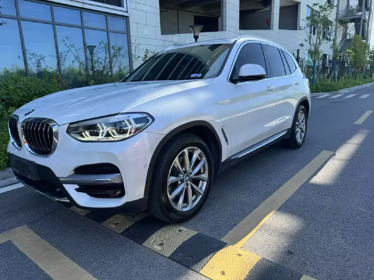 2020 BMW X3 2.0T 184HP L4 8AT