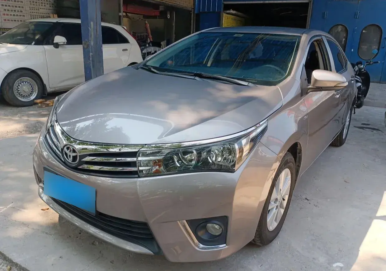 2017 Toyota Corolla 1.6L 122HP L4 CVT