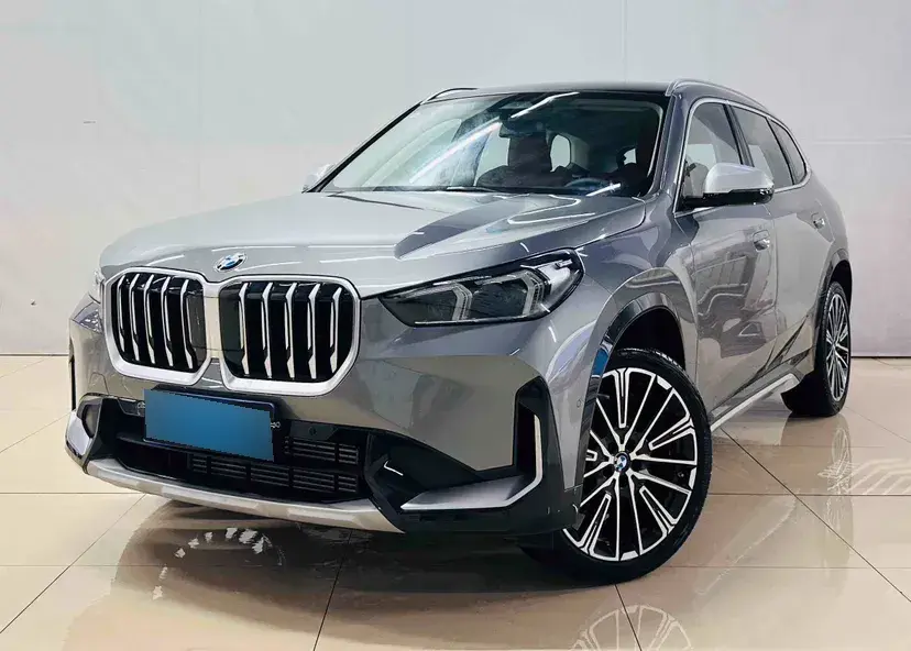 2023 BMW X1 2.0T 204HP L4 7DCT