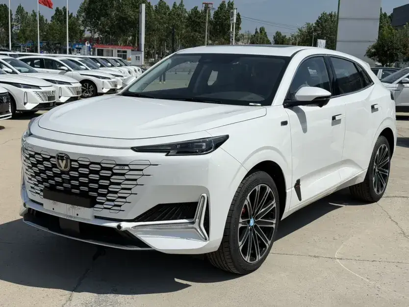 2023 ChangAn UNI-K iDD 1.5T 170HP L4 6TCT PHEV 28.39KWH