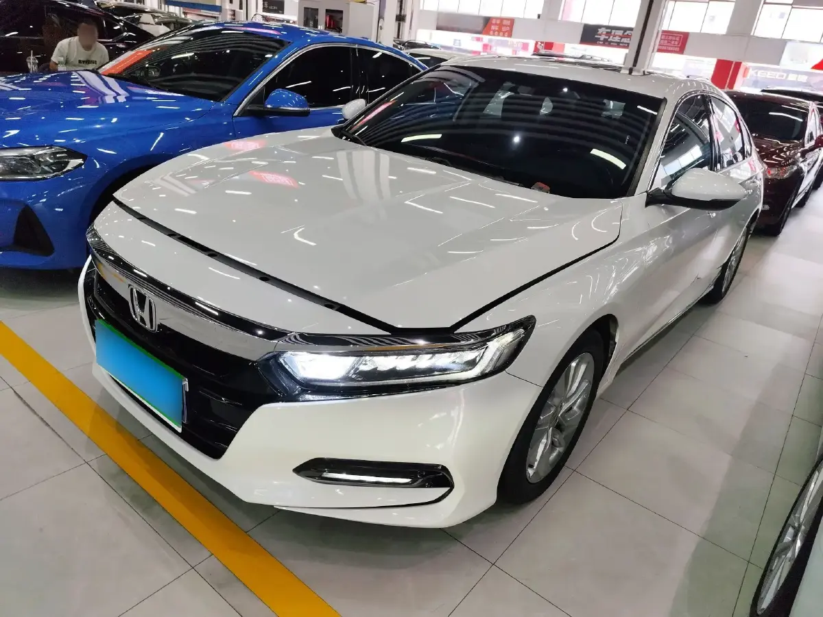 2018 Honda Accord 1.5T 194HP L4 CVT
