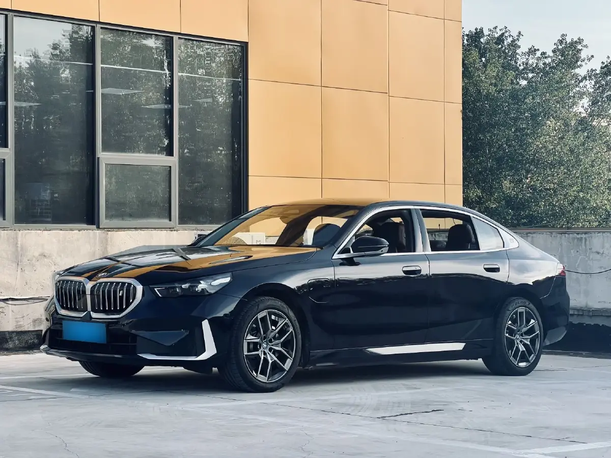 2024 BMW i5 BEV 79.05KWH