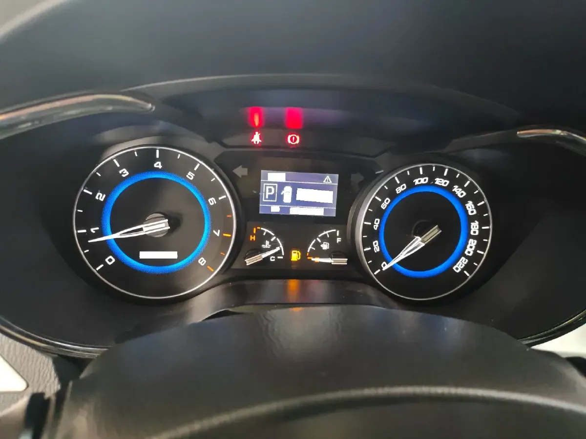 2016 ChangAn Alsvin V7 1.6L 124HP L4 4AT,autocango,china used car exporter,china ev exporter,chinese used car exporter,chinese used ev exporter