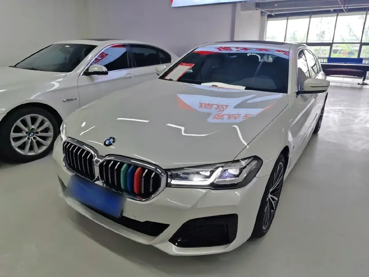 2021 BMW 5 Series 2.0T 252HP L4 8AT