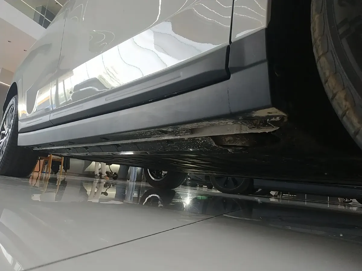 2025 Leapmotor B10 BEV 56.2KWH,autocango,china used car exporter,china ev exporter,chinese used car exporter,chinese used ev exporter