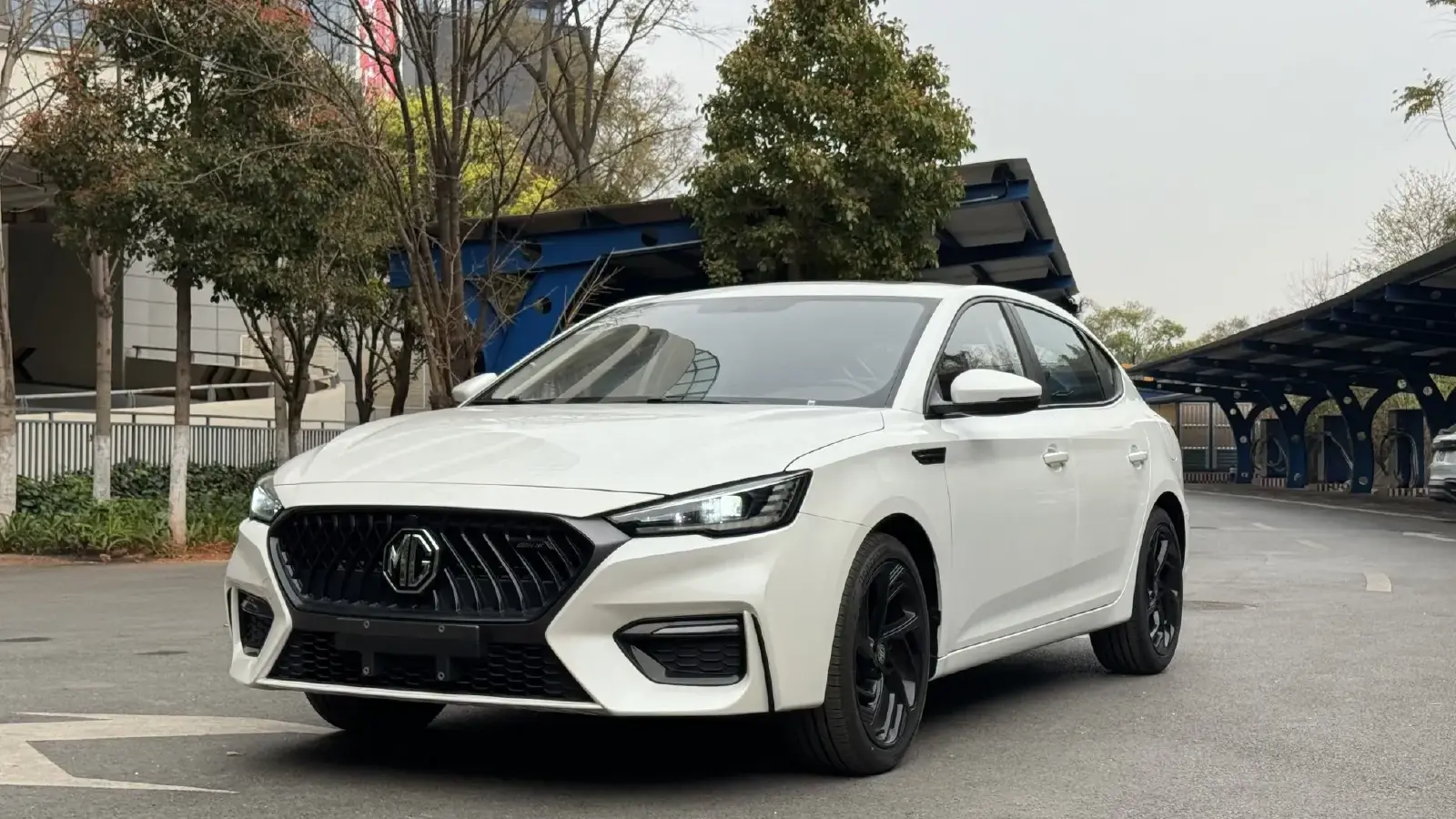 2023 MG MG6 1.5T 181HP L4 7DCT