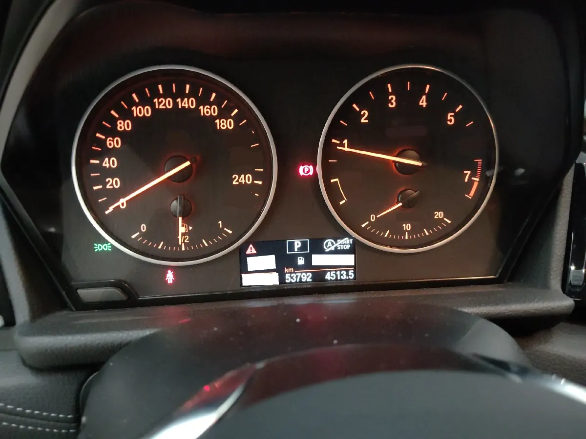 2016 BMW 2 Series Wagon 1.5T 136HP L3 6AT,autocango,china used car exporter,china ev exporter,chinese used car exporter,chinese used ev exporter