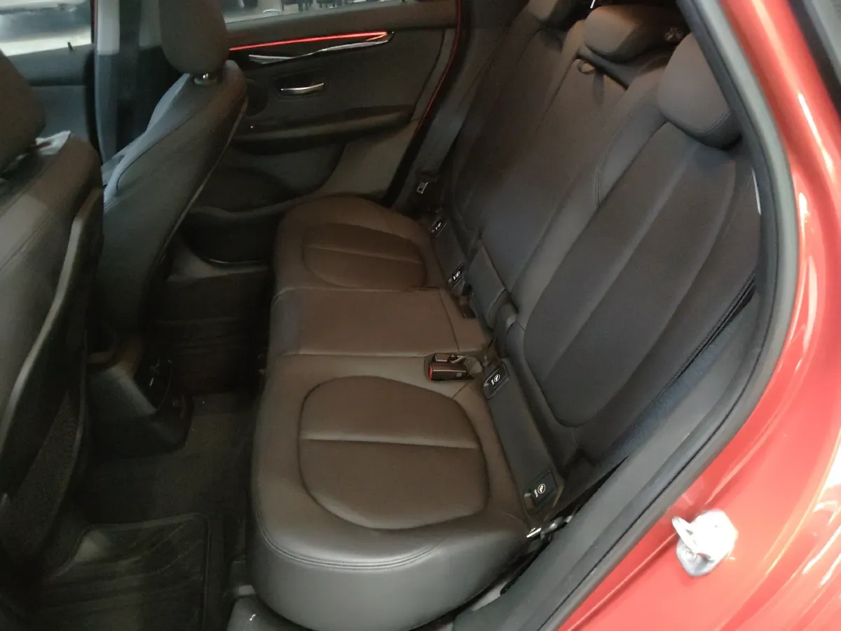 2016 BMW 2 Series Wagon 1.5T 136HP L3 6AT,autocango,china used car exporter,china ev exporter,chinese used car exporter,chinese used ev exporter