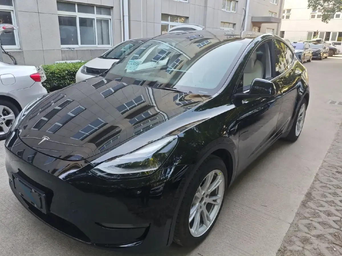 2021 Tesla Model Y BEV 60KWH
