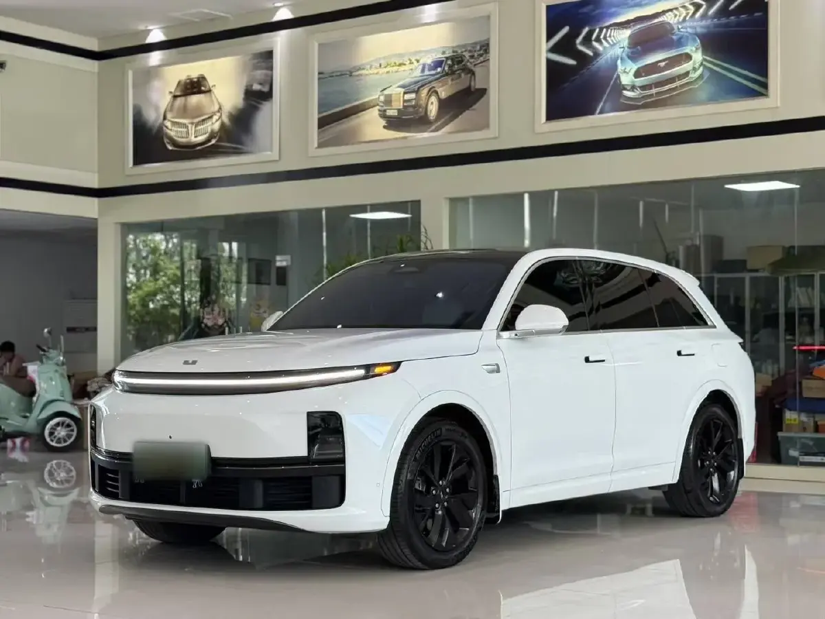 2023 Li L7 Range Extended 154HP REEV 40.9KWH