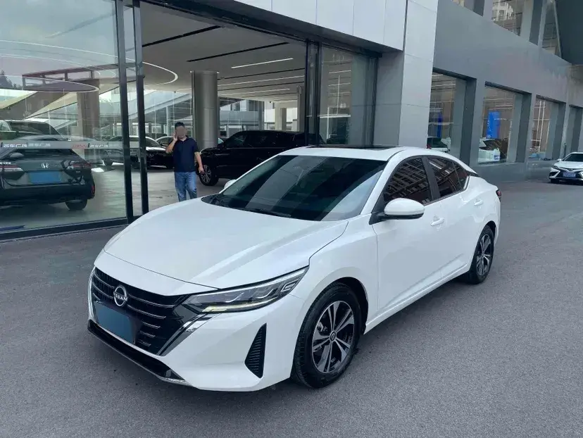 2023 Nissan Sylphy 1.6L 135HP L4 CVT