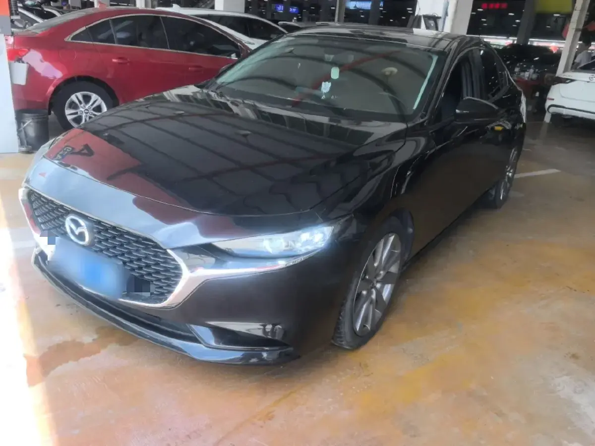 2020 Mazda 3 Axela 2.0L 158HP L4 6AT